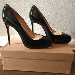 christian louboutin red bottom black heels 38 New!